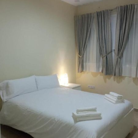 Invecar Holding Sevilha Exterior foto